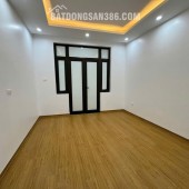 Bán nhà phân lô tại Đường Bùi Xương Trạch, Thanh Xuân, Hà Nội diện tích 40m2